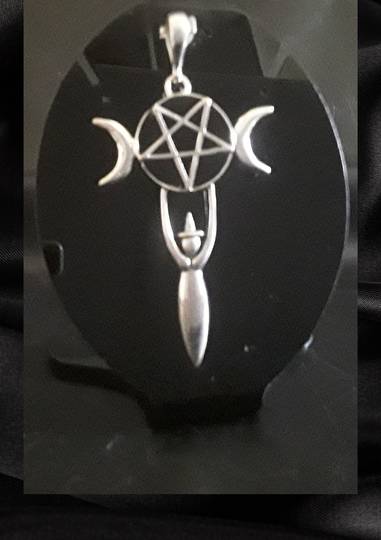 Triple Moon Onyx Pendant with Witch